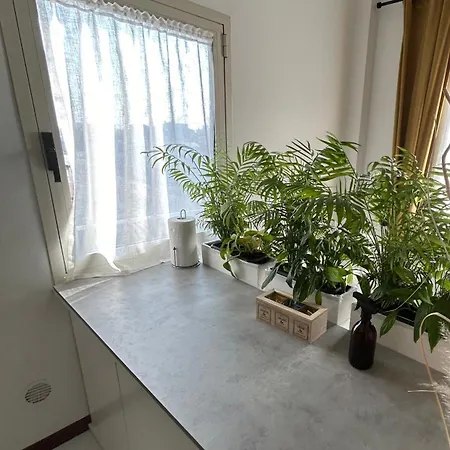 Tower 22 - Centre And Near Train Station Apartman *