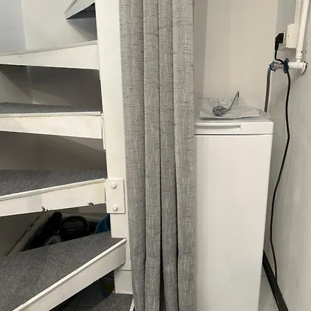 Apartman Tower 22 - Centre And Near Train Station *