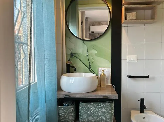 Tower 22 - Centre And Near Train Station Διαμέρισμα *