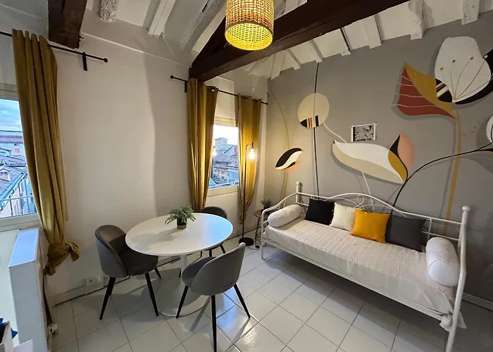 Tower 22 - Centre And Near Train Station Appartement Modena