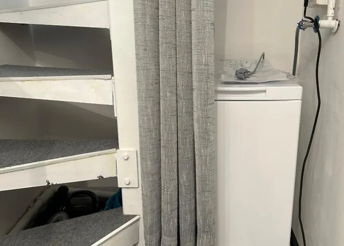 Διαμέρισμα Tower 22 - Centre And Near Train Station *